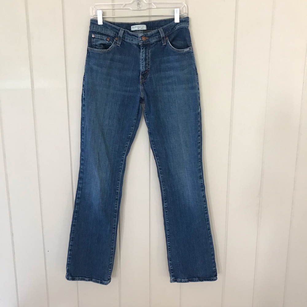 Levi’s Relaxed Bootcut 550 Jeans